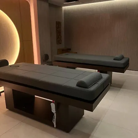 Premium Home: Bungalow-apartment Mit Rooftop Nahe Golfclub & アパート *