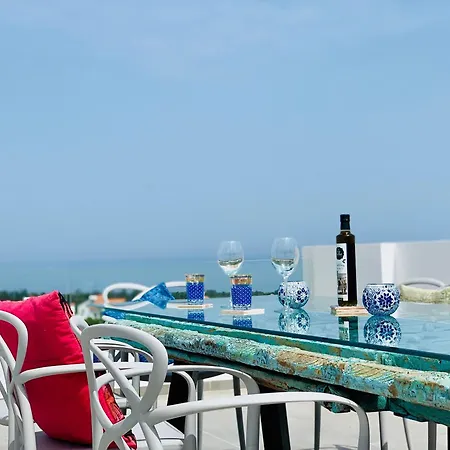 Premium Home: Bungalow-apartment Mit Rooftop Nahe Golfclub & アパート *