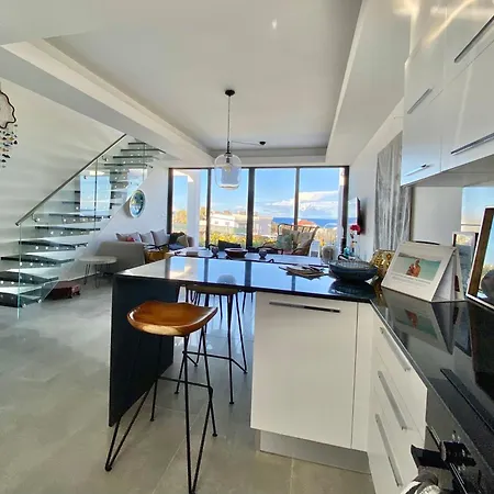 Premium Home: Bungalow-apartment Mit Rooftop Nahe Golfclub & Апартаменты *